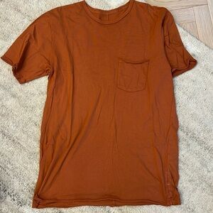 Men’s Rag & Bone T-shirt (Medium)